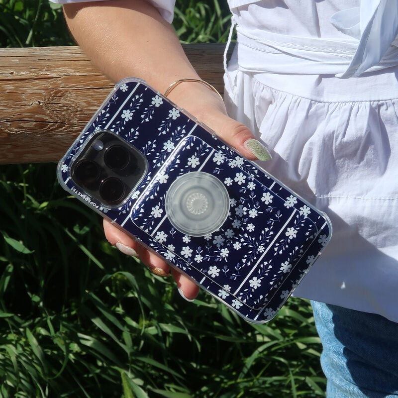 Bandana Blues — iPhone 16 MagSafe Case image number 2
